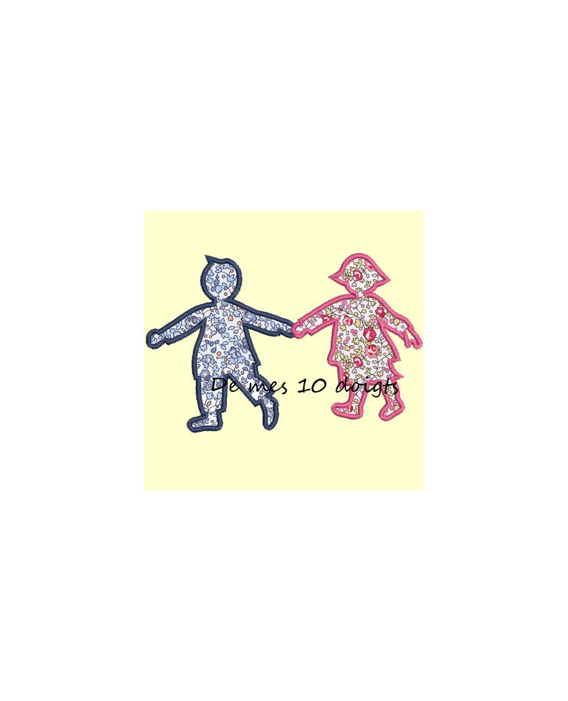 poulette et ses 2 ou 3 poussins en appliqué - 2 tailles 