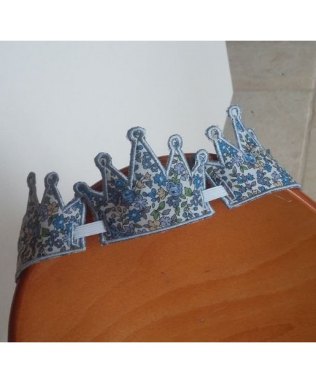 Couronne pour cadre 10x10 en tout dans le cadre