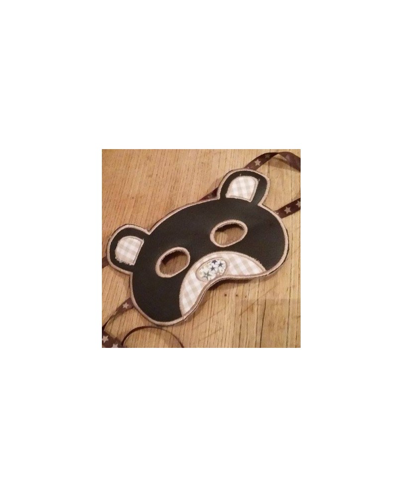 Masque Ourson en tout dans le cadre