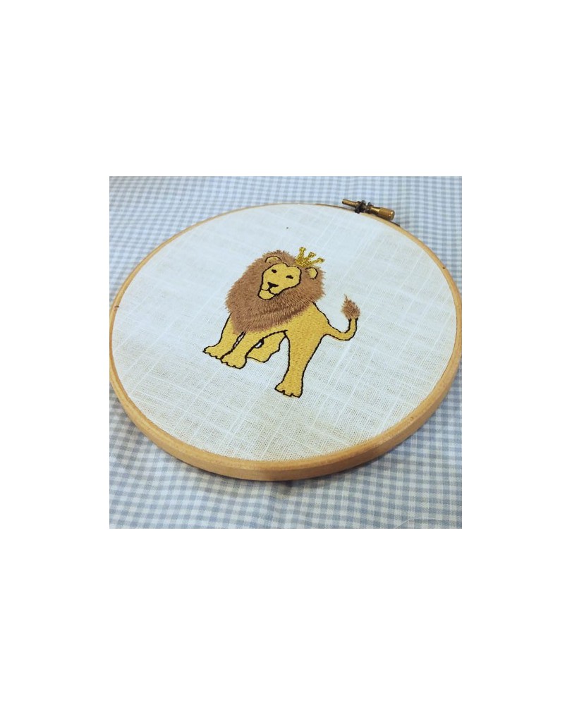 Lion couronné - 6 tailles