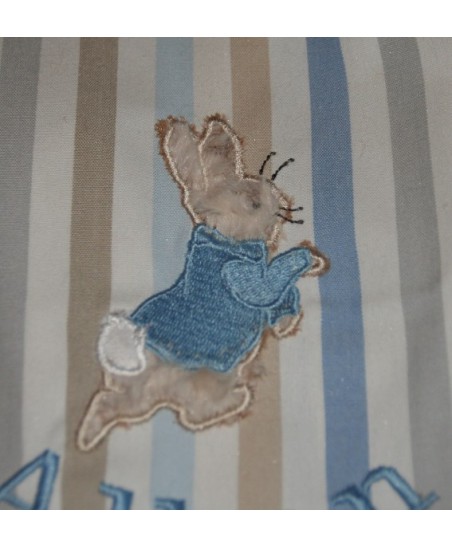 Pierre Lapin - 2 motifs appliqué et redwork