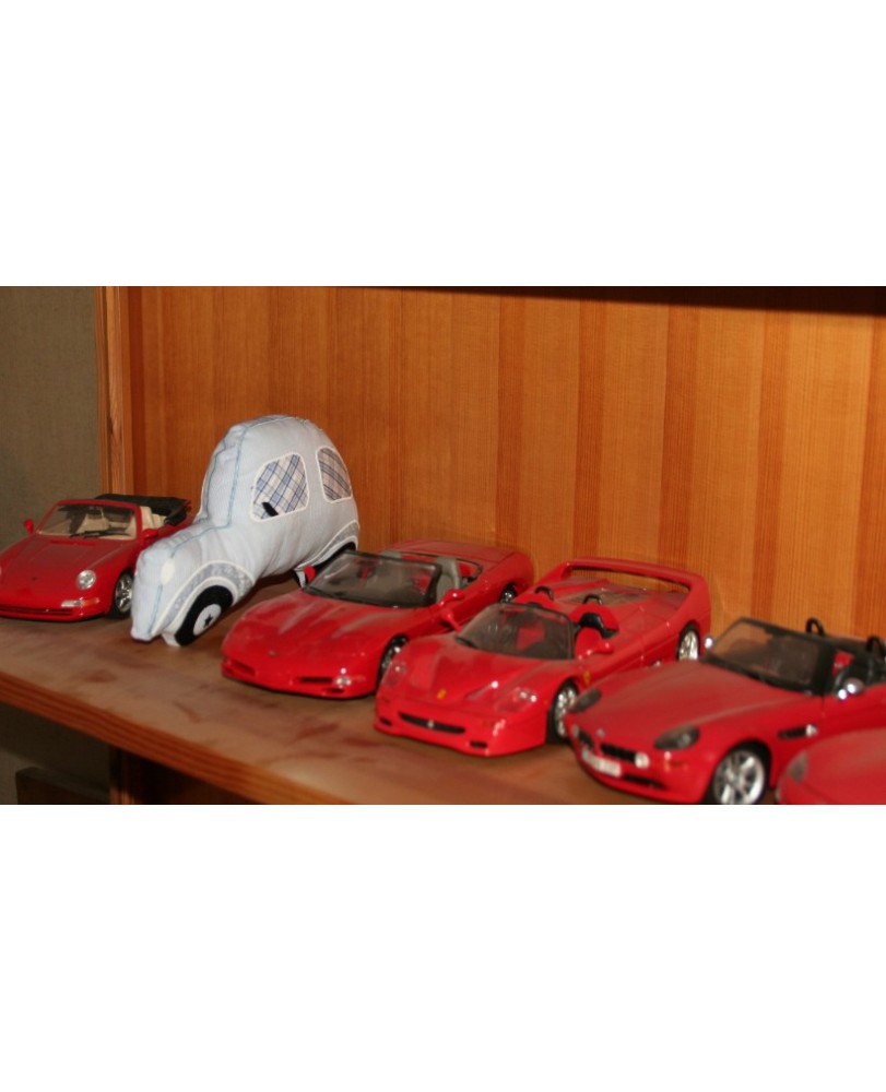 Voiture Tout dans le cadre 4 tailles