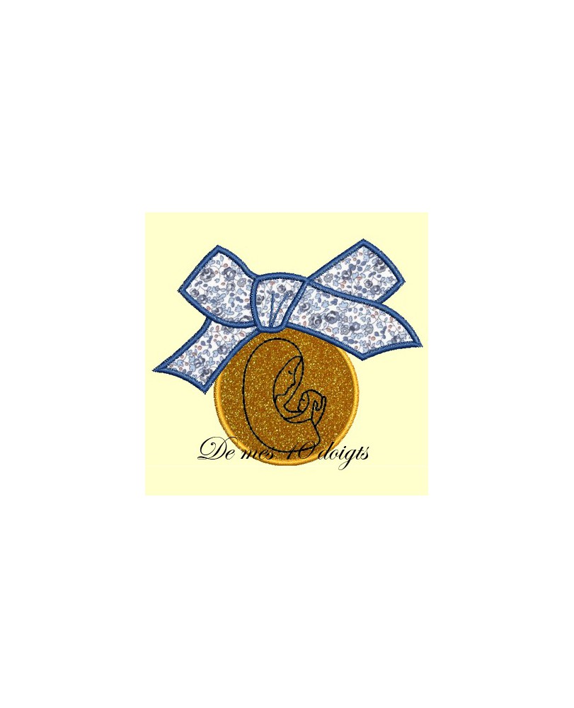 Médaille de berceau an appliqué - 2 modèles pour cadre 10x10cm Médaille de berceau an appliqué - 2 modèles pour cadre 10x10cm