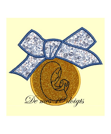 Médaille de berceau an appliqué - 2 modèles pour cadre 10x10cm Médaille de berceau an appliqué - 2 modèles pour cadre 10x10cm