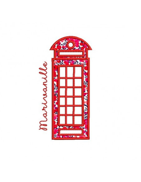 Cabine de téléphone anglaise en appliqué