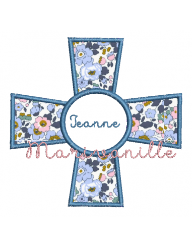 Croix en appliqué avec version Tout...