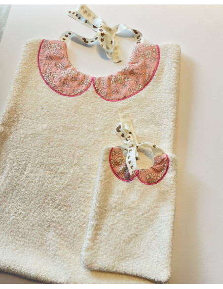 Lot bavoirs col claudine enfant et poupée (cadres 20x30 et 13x18 cm)