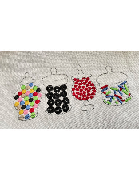 4 Bonbonnières avec bonbons