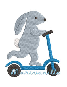 Lapin et trottinette 8x9 cm