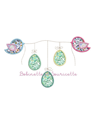 Guirlande Oeufs de Pâques tenue par 2...