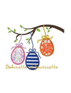 Oeufs de Pâques sur une... 2