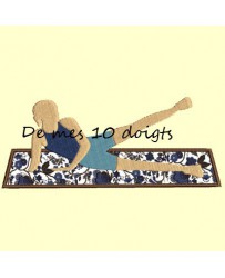 femme faisant des abdos - 2 tailles