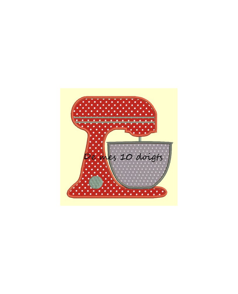 Robe col pétales sur mannequin - 3 tailles